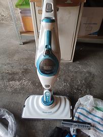 lavapavimenti a vapore steam-mop Black e Decker 