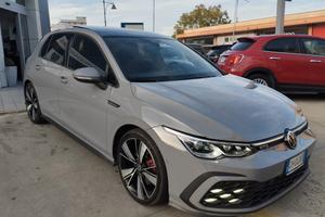 Volkswagen Golf 2.0 TDI GTD DSG