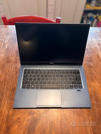 computer Acer Swift SF114-33