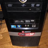 Computer  fisso desktop memoria ssd 8 gb ram