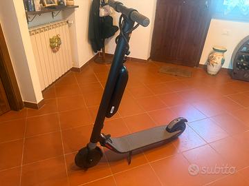 Monopattino Segway Ninebot