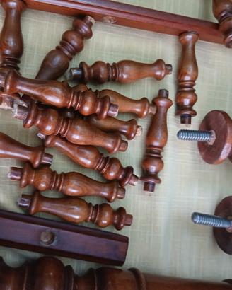 legno tornito per mobili
