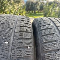 Gomme 255/45/20 hankook