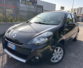 Renault Clio 1.5 dCi ACCESSORIATA 2011