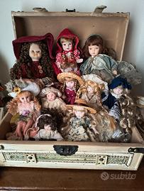 BAMBOLE DI PORCELLANA 