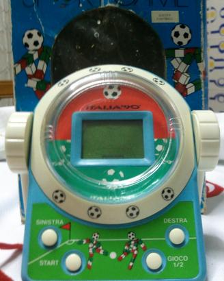 Videogiochi tascabile a cristalli liquidi anni 90