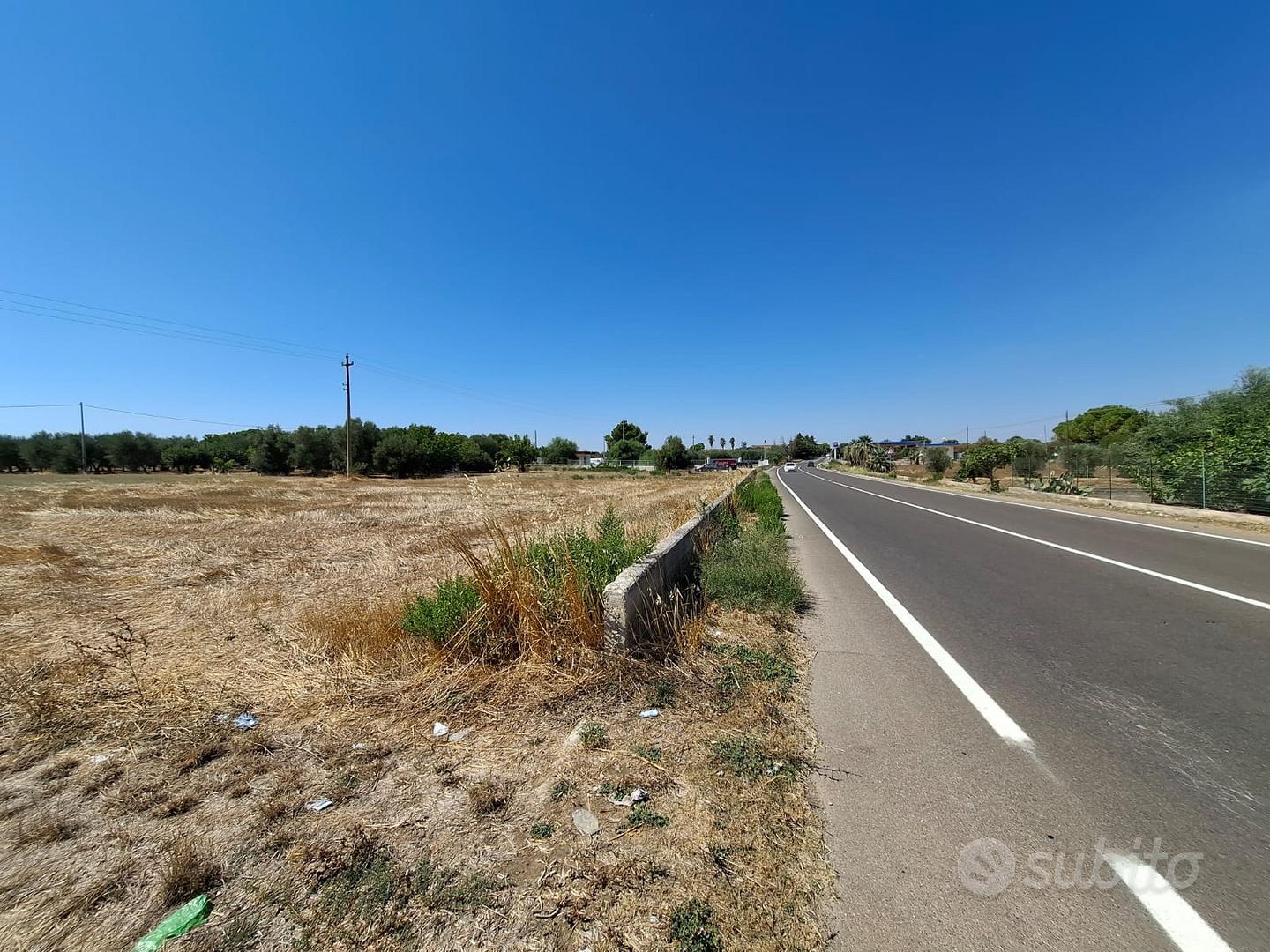 Terreno fronte strada sp45 - Vista 2