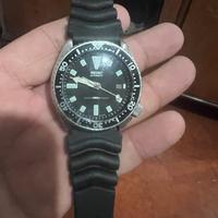 Seiko Sub 7000