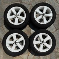 Cerchi in lega VW R15 bianchi+gomme B. 185/60 R15