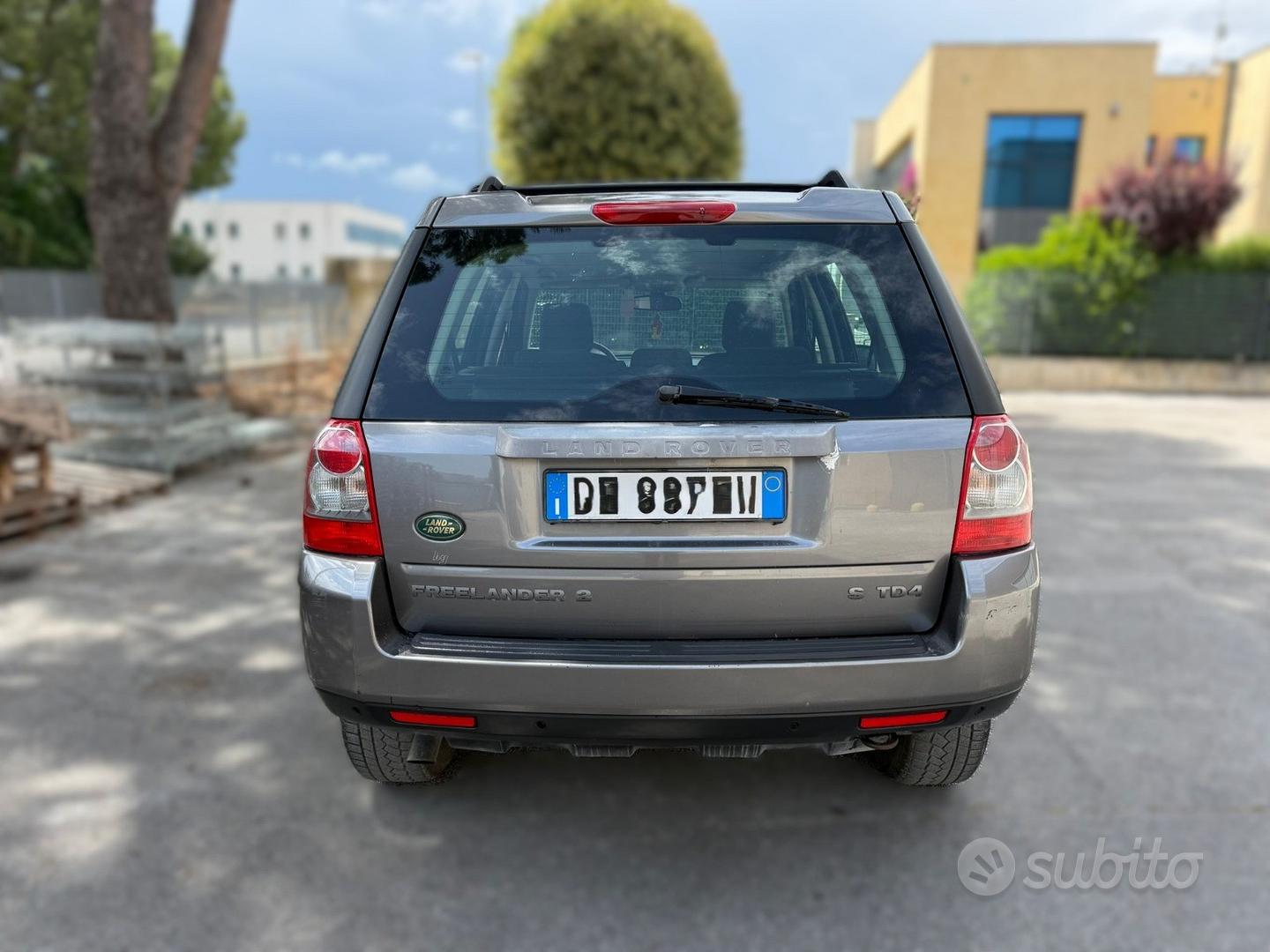 Land Rover Freelander 2009 photo 3