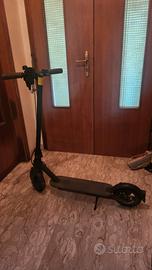 Monopattino Elettrico Xiaomi s1