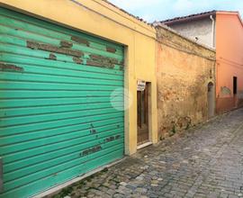 CASA SEMINDIPENDENTE A FOSSOMBRONE