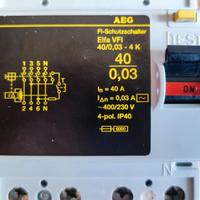 Salvavita AEG INTERR DIFFERENZIALE Vfi 40/0,03 -4K