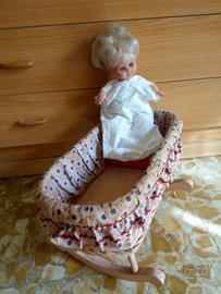 Bambola con culla Anni Settanta