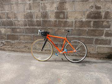 Bici Ridley arancione