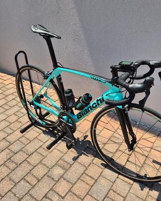 BIANCHI OLTRE XR3 (Ultegra) + Misuratore di Potenz