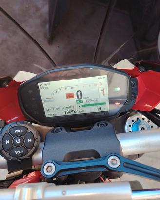 ducati monster 1200 s red del 2019 