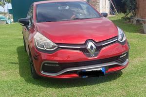 Clio 4 RS 200cv