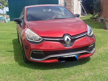 Clio 4 RS 200cv