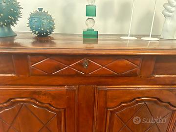 Credenza provenzale in noce 1700