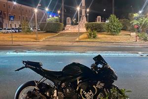 Suzuki Gsx-r 600.