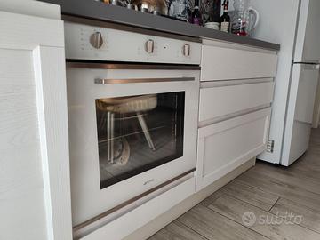 Forno Smeg bianco – Perfette condizioni