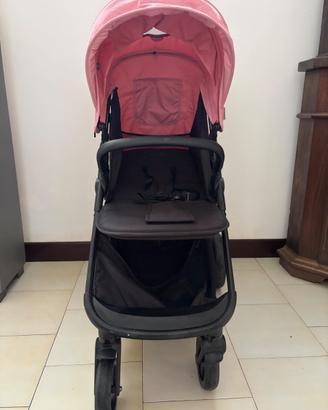 Passeggino leggero RINE (Usato solo 1 Mese)