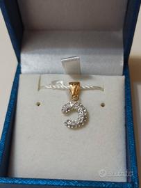 Ciondolo lettera C in oro 750