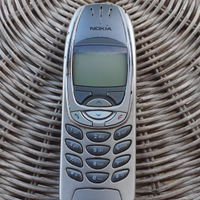 Telefono cellulare vintage Nokia 6310