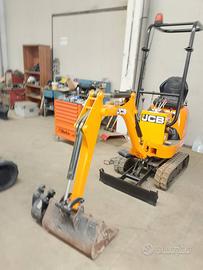 Miniescacatore JCB 8008
