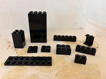 Lego - Lotto di 17 pezzi neri - varie dimensioni