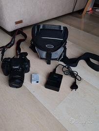 Canon eos 600d con accessori