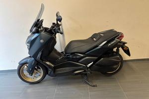 Yamaha X-Max 300 Tech Max