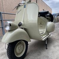 Piaggio Vespa 125 (VN) - 1953