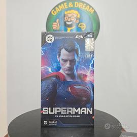 Superman Cavill DC Comics
DC Comics Action Figure 