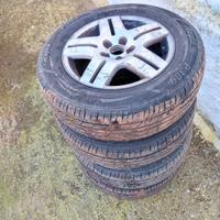 gomme con cerchio 15 195/65