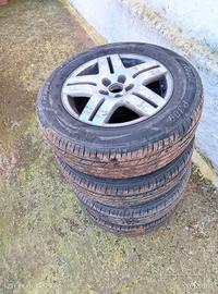 gomme con cerchio 15 195/65