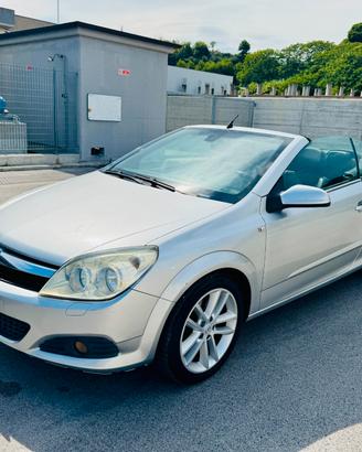 Opel Astra TwinTop 1.9 16V CDTI 150CV Cosmo
