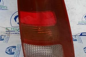 FORD FOCUS STATION WAGON 2004 - STOP POSTERIORE DE