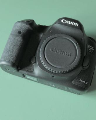 Canon EOS 5D Mark III