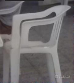 Lotto di n. 100 sedie in plastica