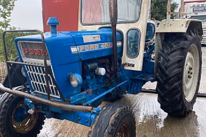 Trattore ford