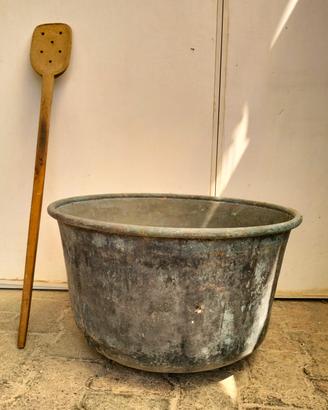 Calderone "caddara"  e mestolo 