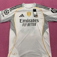 Real Madrid:Maglia Ufficiale “Authentic” Mbappe 10