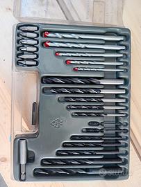 Punte da trapano assortite con set di tasselli