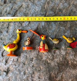 Pupazzi bambole giocattoli corriere piccoli