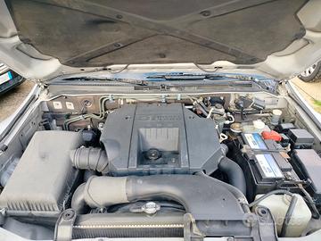 permuto pajero v60 con Suzuki Jimmy Vitara 