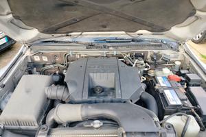 permuto pajero v60 con Suzuki Jimmy Vitara 