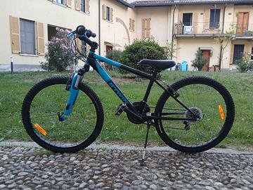 Bicicletta ragazzo, ritiro zona Lambrate