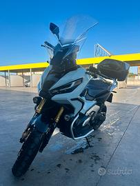 X-ADV 750 DCT Adventure 2024